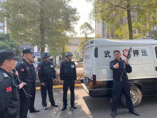 武汉押运公司最新招聘，小巷深处的守护之星，诚邀你加入！